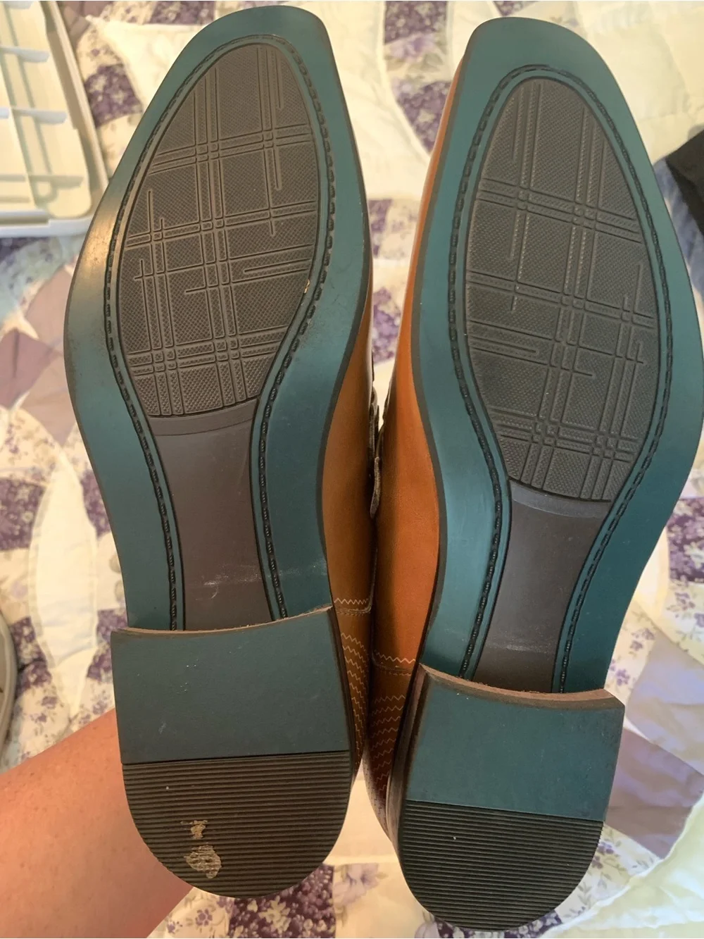 Rock & Republic polished tan